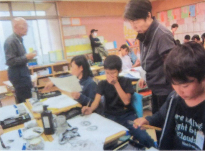 相模原市夢の丘小学校　学童水墨画教室　情景