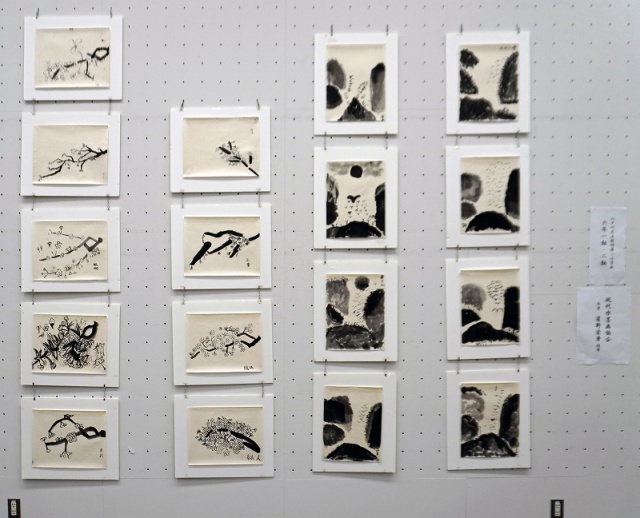 江戸川区立篠﨑第2小学校水墨画教室　同時出展　1